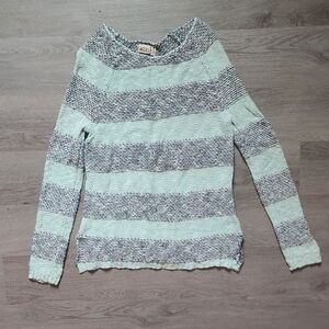 Mudd Junior's Blue Long Sleeve Striped Crewneck Pullover Casual Sweater Medium M